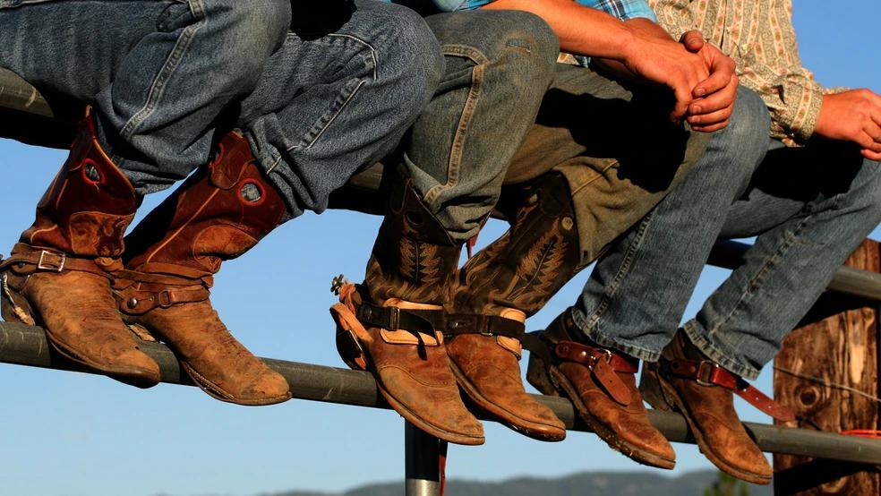 The Evolution Of Mens Jeans Unveiling The Latest Trends From Wrangler