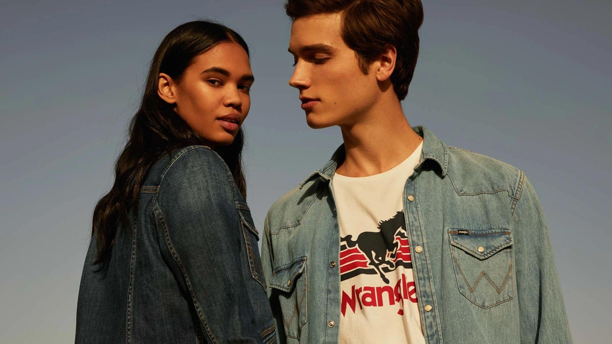 The Allure of Lavender Color T-Shirts: A Stylish and Sustainable Choice