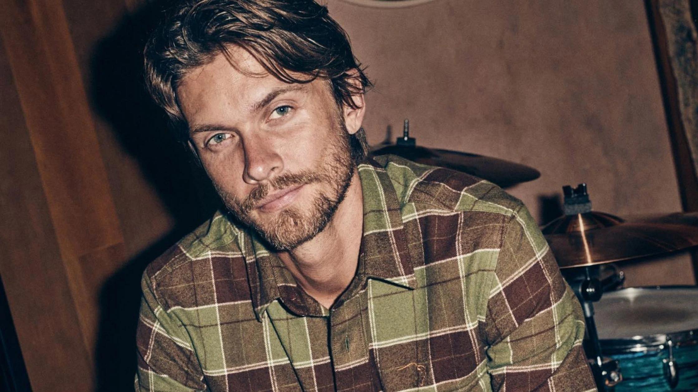 Your Guide to Styling a Man Green Shirt Outfit