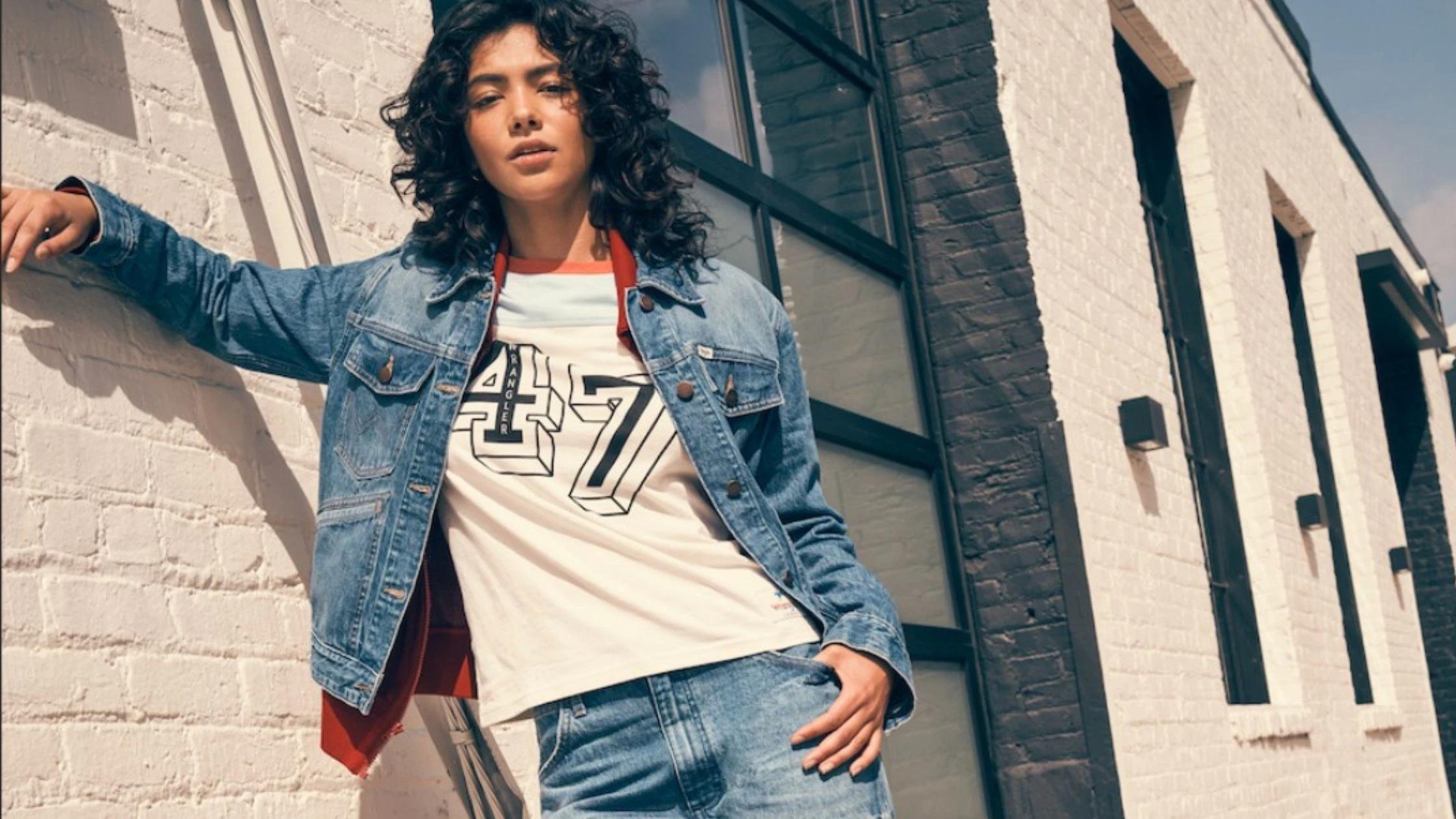 How to Transform a Denim Jacket into a Stylish Cropped Jacket