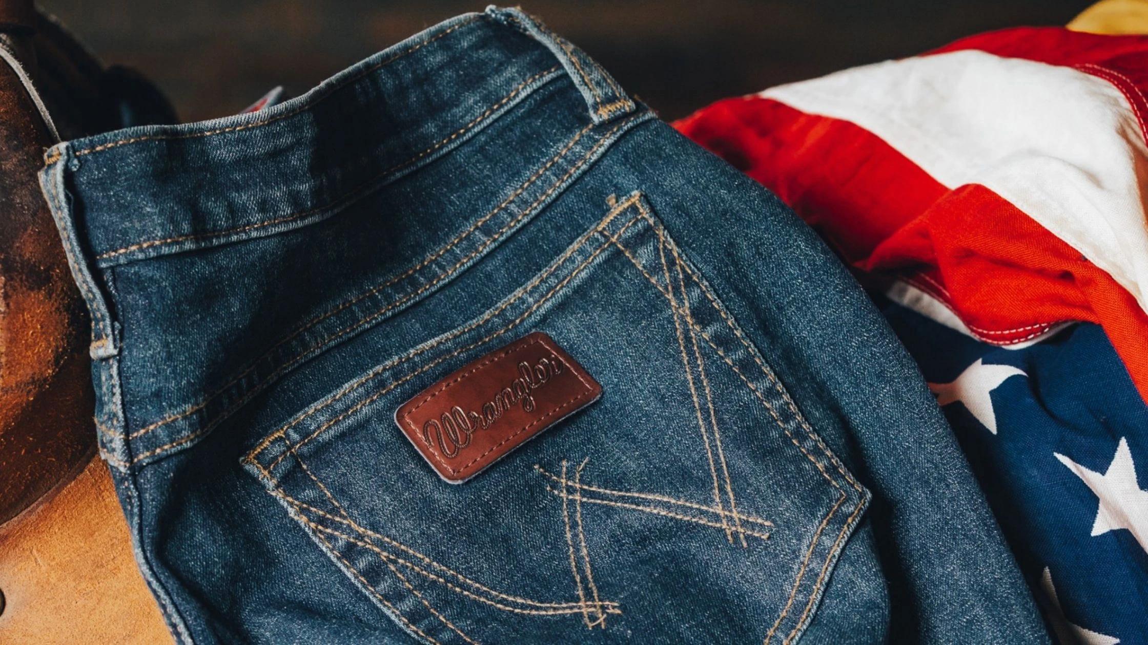 Repurposing Denim: DIY Fashion Projects to Transform Old Jeans