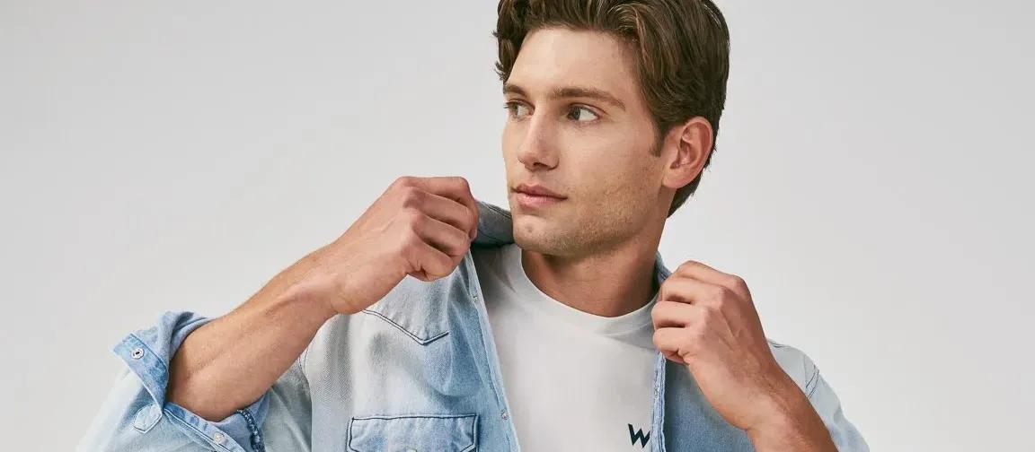 Elevate Your Style with Turtleneck Men’s Fashion